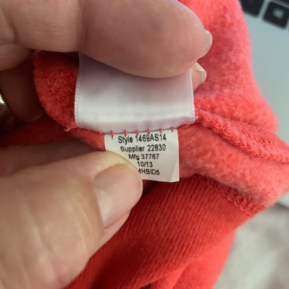 Aeropostale Hoodie Jacket Red with Logo Sleeve Excellent Condition Size Large L - Picture 6 of 8